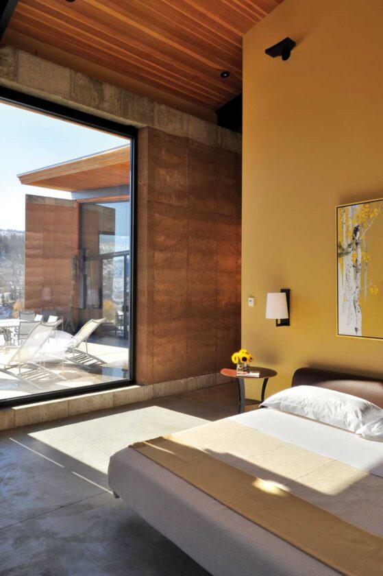Katherine kept the bedroom design minimal to promote sleeping and meditation.